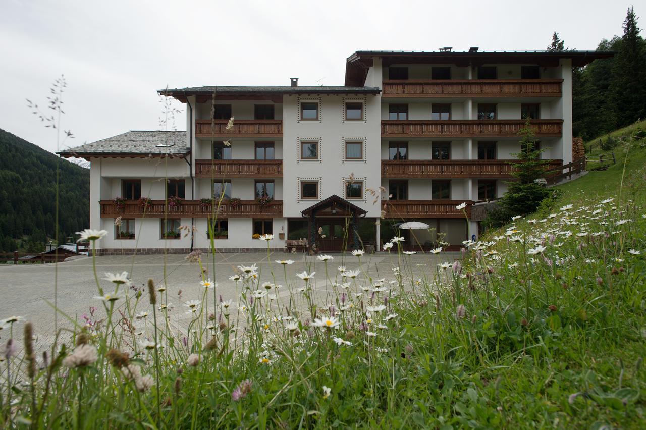 Residence Ortles Santa Caterina dello Ionio Dış mekan fotoğraf